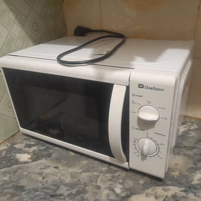 microwave oven