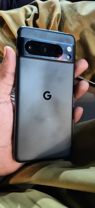 Google Pixel 8 Pro