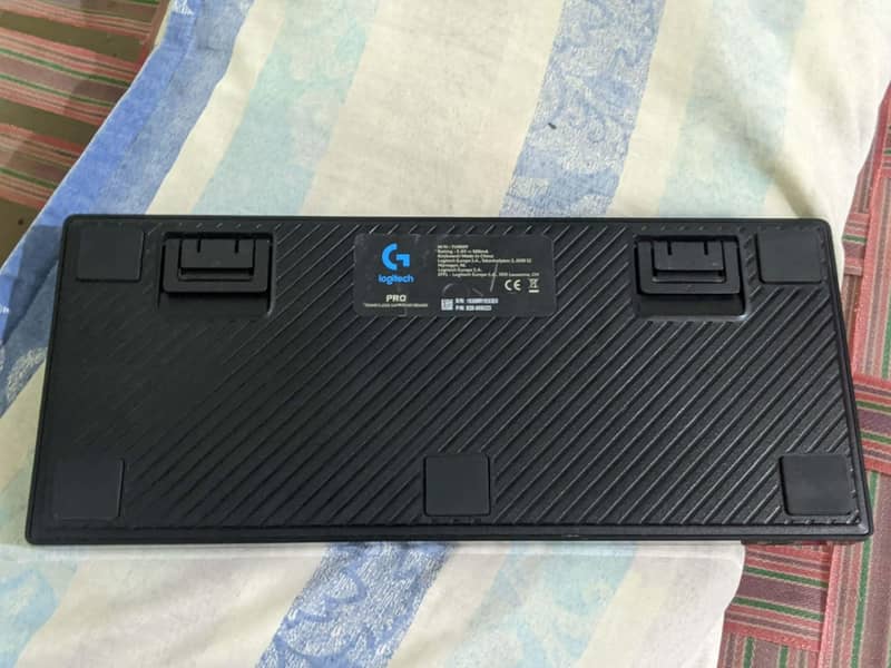 Logitech G pro Tkl Mechanical 1