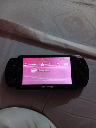 Sony PSP portable gaming console- used