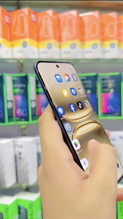 Tecno Spark 40 pro plus