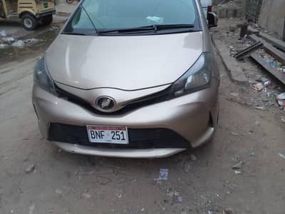 Toyota Vitz 2015