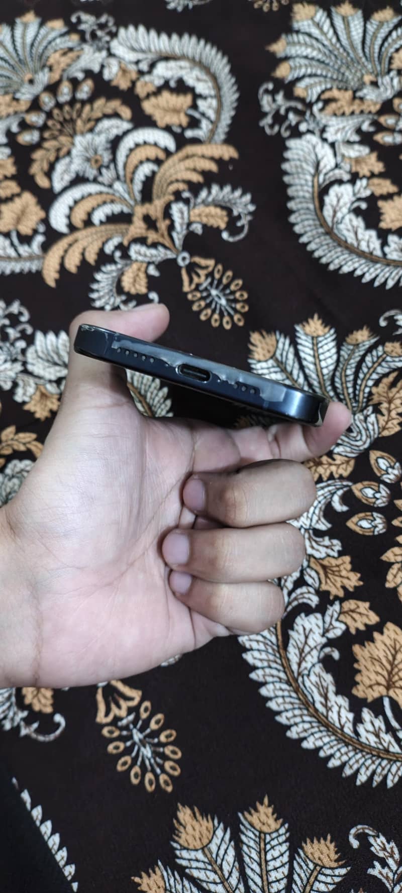Apple iPhone 15 Pro 2