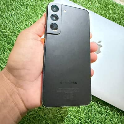 Samsung Mobile S22