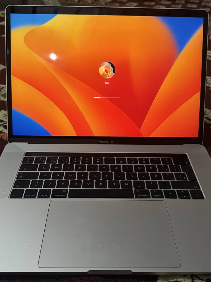 MacBook Pro 1
