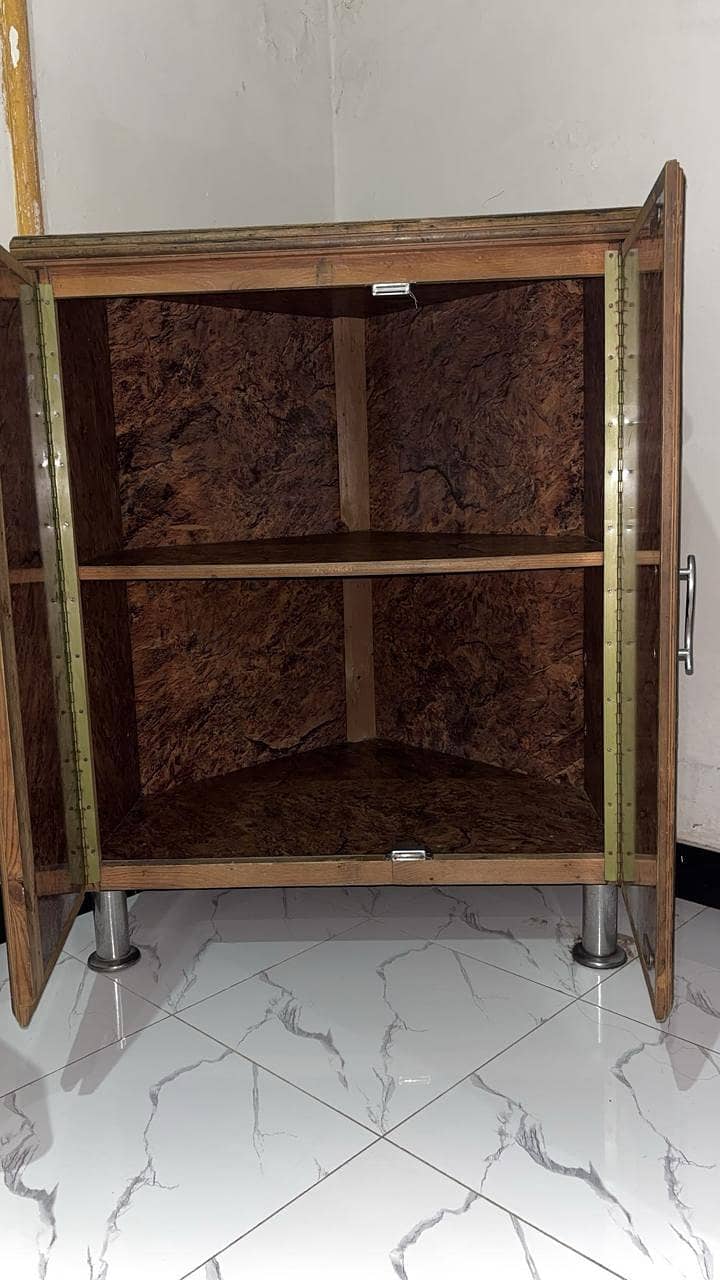 corner wardrobe 4