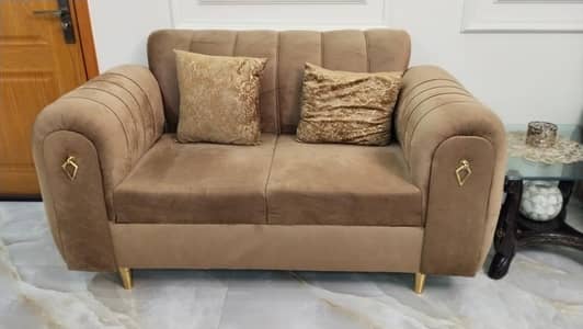 8 seater sofa Molty Foam excellent condition