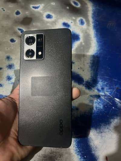 OPPO F21 Pro