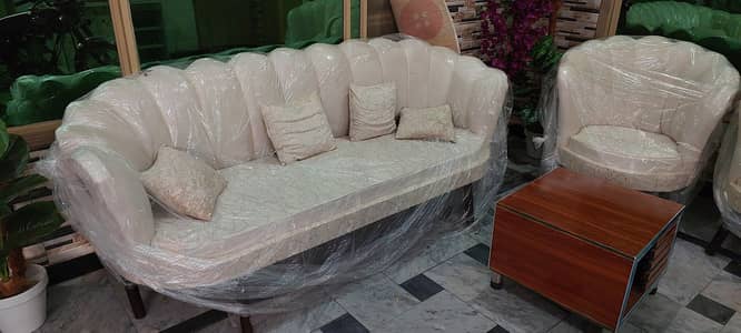 Sofa Set 5 seater solid wood structure new condition never used