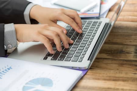 Professional Urdu and English Content Writer Available