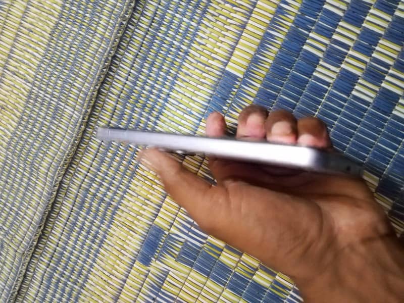 vivoy05 4