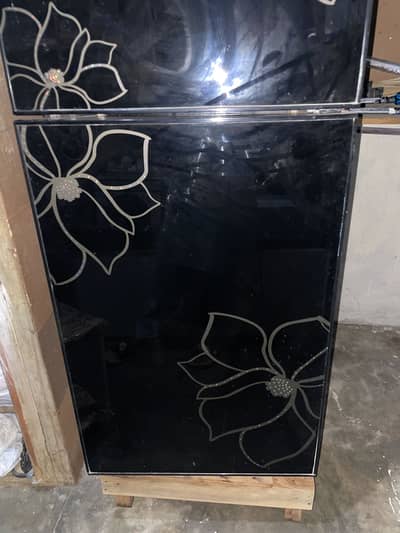 Refrigerator 1.5 saal used ha