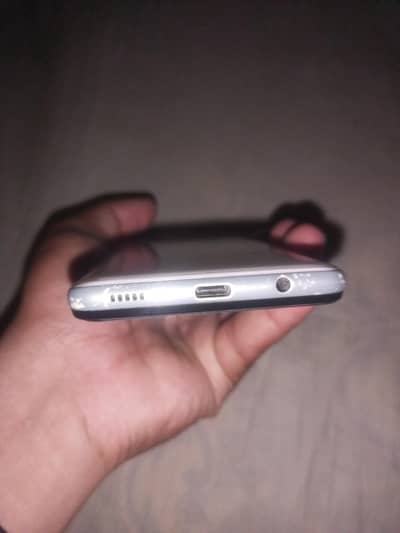 Samsung a31 4gb /128gb  with box ptarmigan aproved panal changed finge