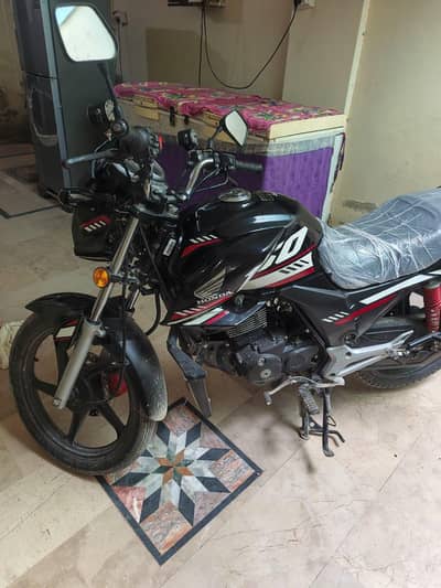 Honda CB150F Black 100% clean