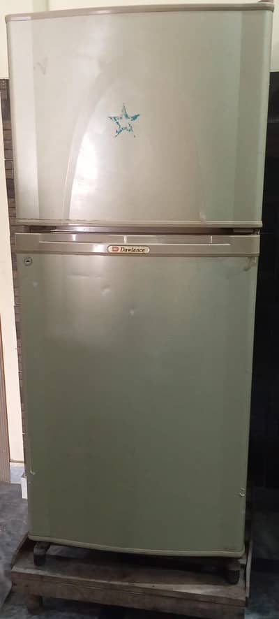 Dawlence Fridge plus Freezer