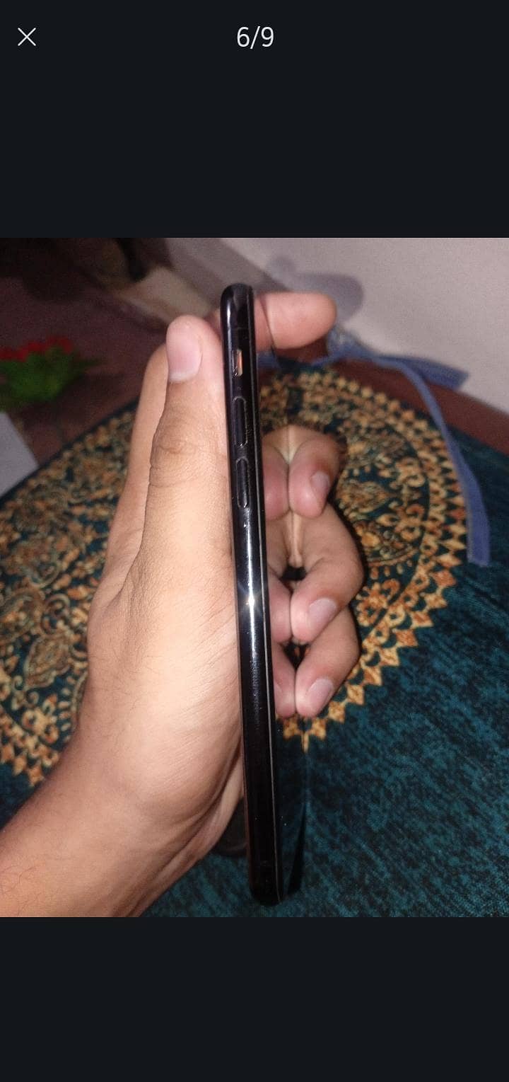 Apple iPhone X 6