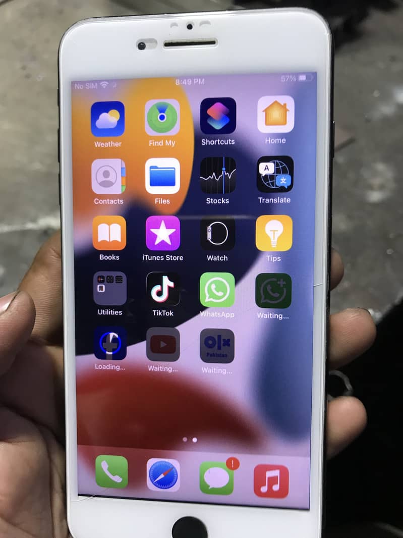 Apple iPhone 7 Plus 1