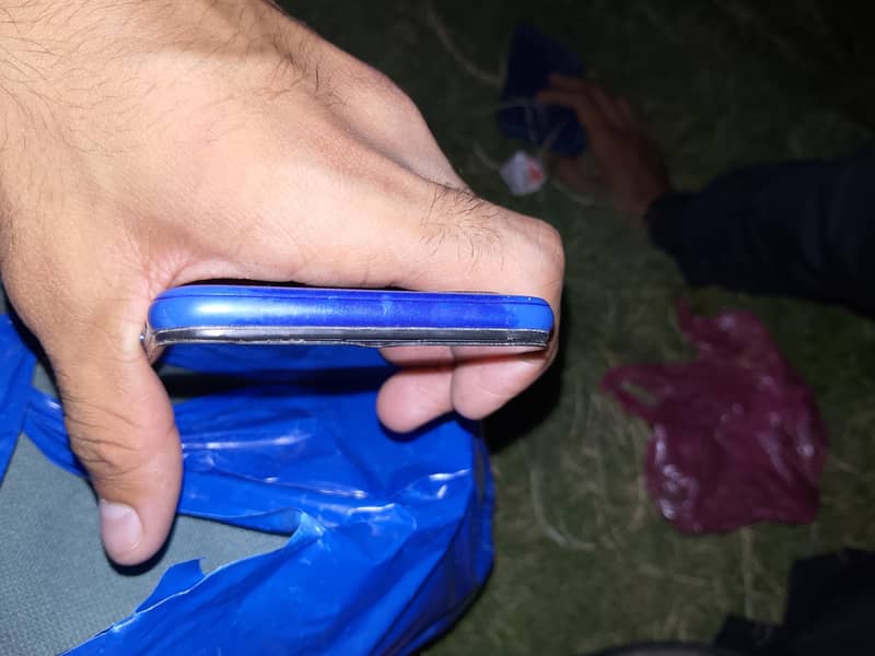 Realme C2 3