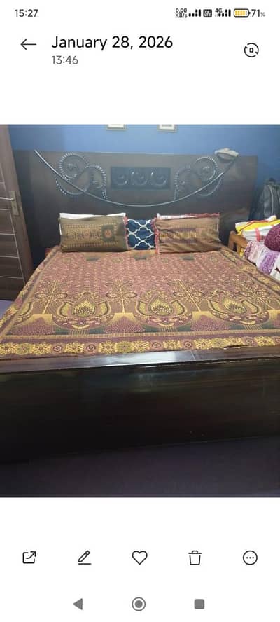 Bed side Tables, Dressing and Showcase
