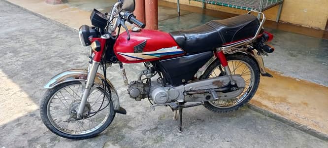 Honda CD 70 2013 Model – Well Maintained