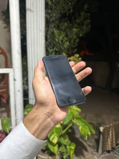 iPhone SE pta approved 128gb