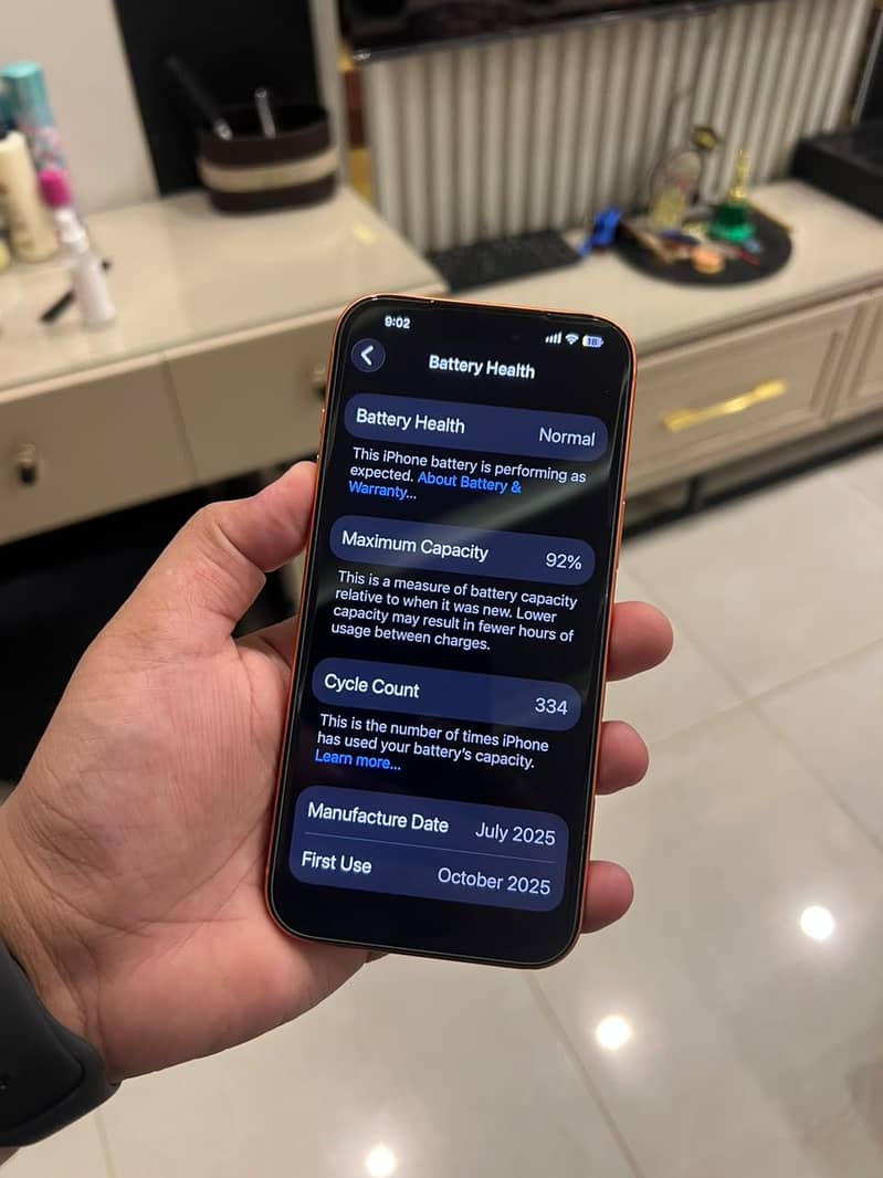 Apple iPhone 17 Pro Max 6