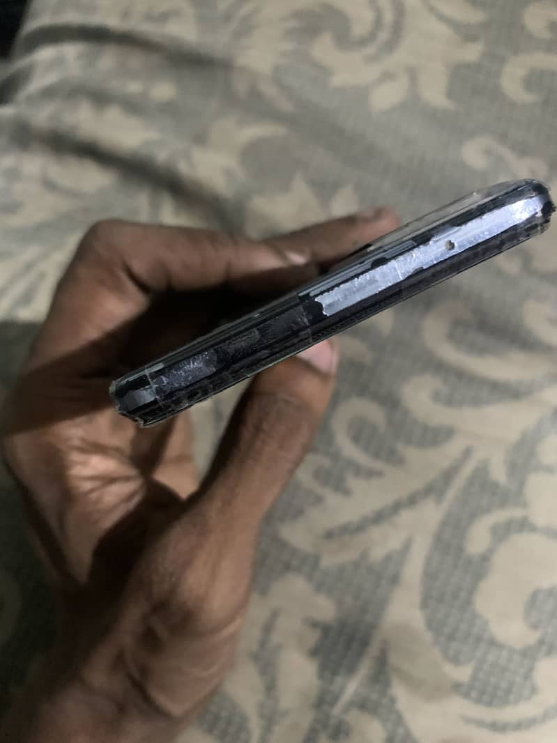 Vivo V21 2