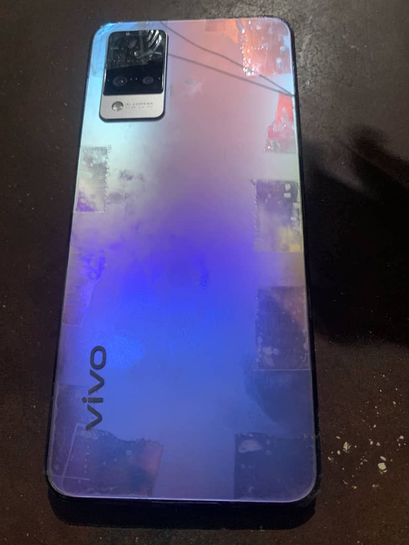 Vivo V21 3