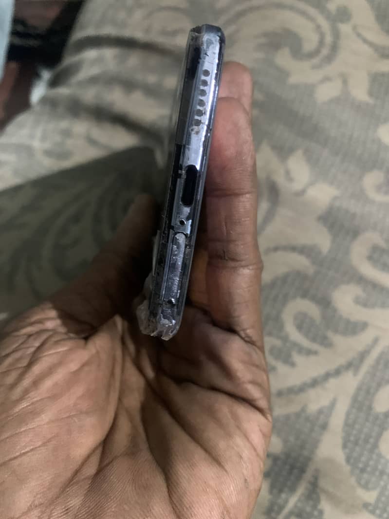 Vivo V21 5