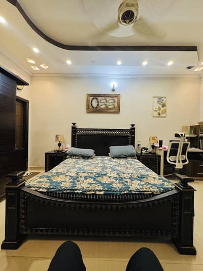King Size Bed with Dressing Table
