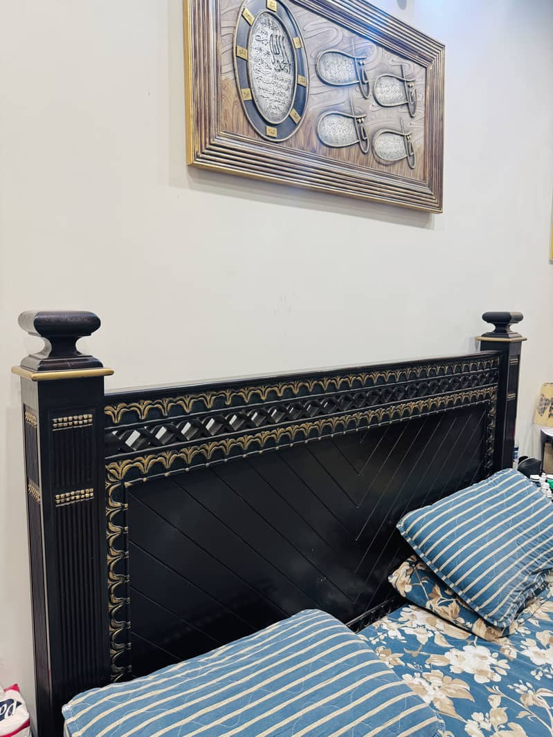 King Size Bed with Dressing Table 5