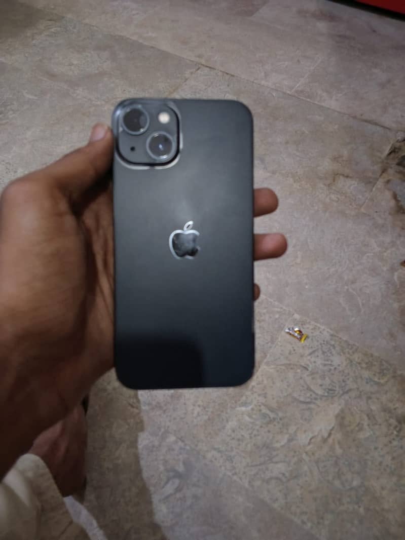 Apple iPhone 13 3