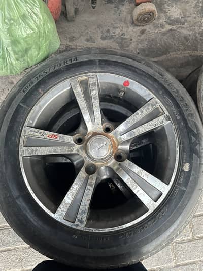 14 Inch used alloy rim set