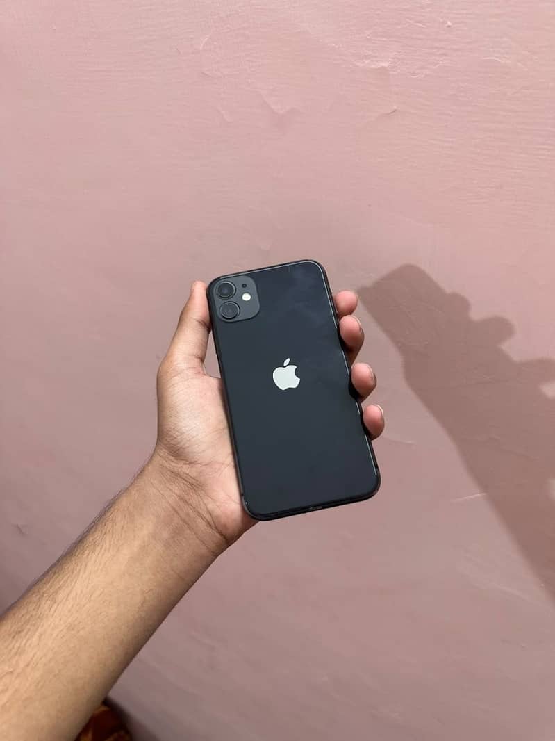 Apple iPhone 11 3