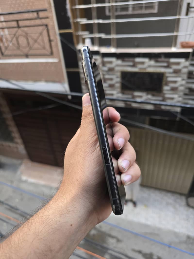 Google Pixel 7 Pro 2