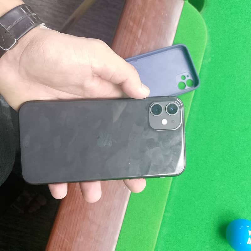Apple iPhone 11 2