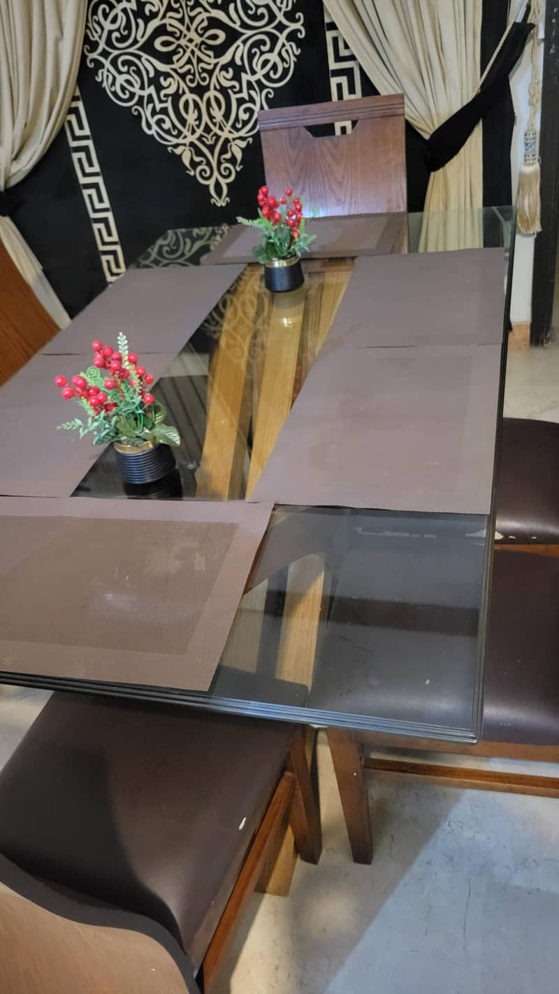 Dinning Table 3