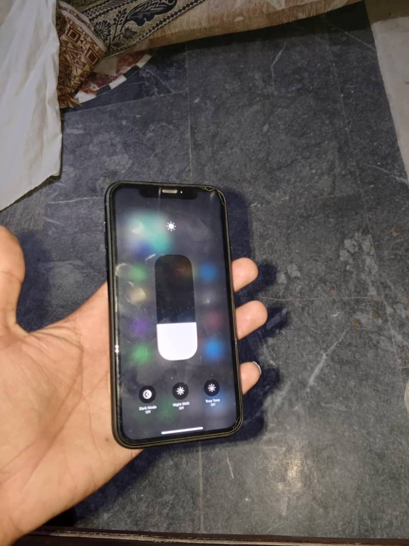 Apple iPhone XR 2