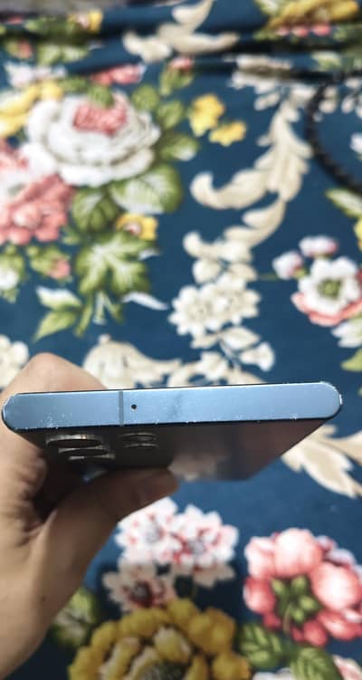 Samsung Mobile S22 Ultra
