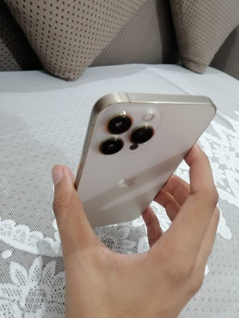 Apple iPhone 13 Pro Max 5