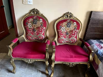 Royal king chairs with a tea table