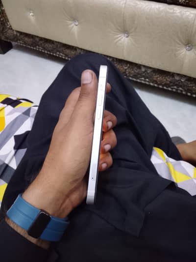 Ifone 12