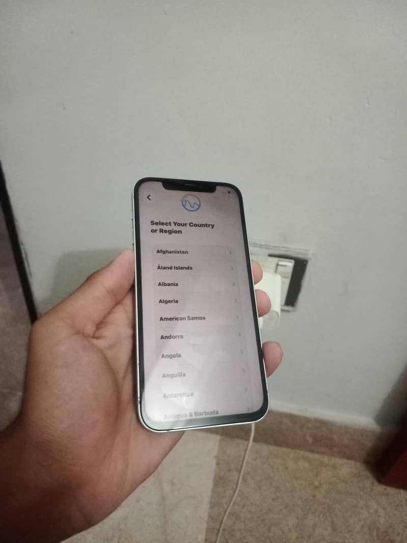 iPhone 12 3