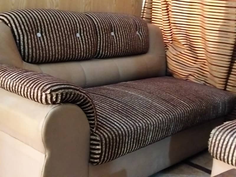 L Shaped sofa 2