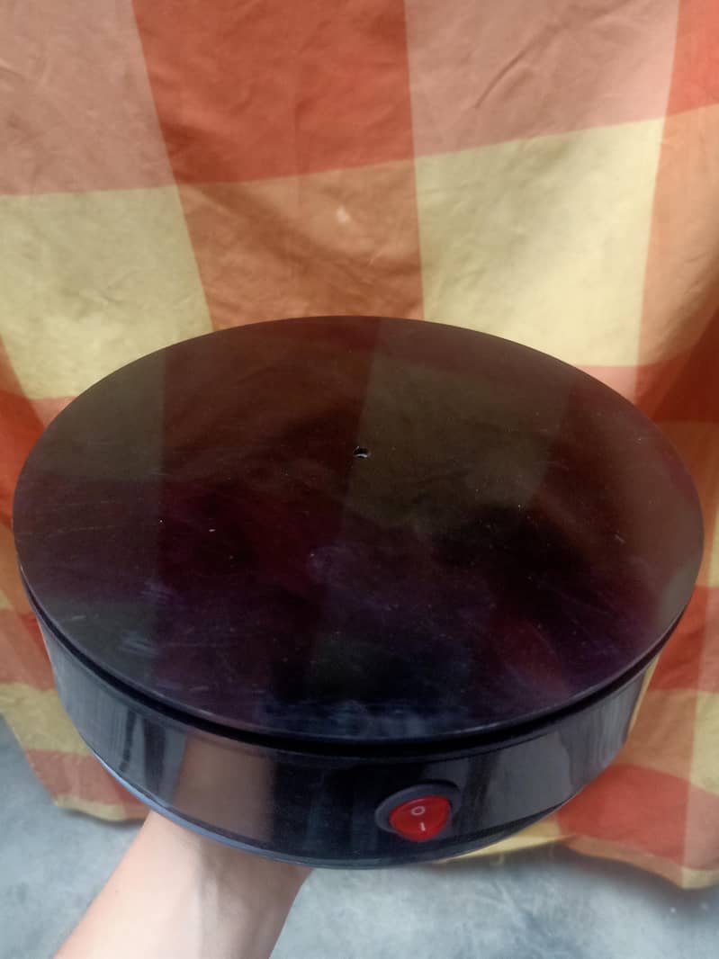 rotating display stand 1