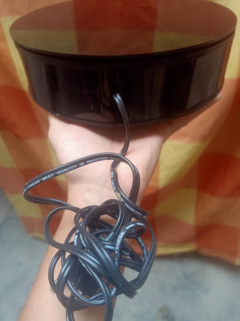 rotating display stand 3