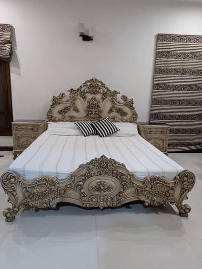 Antique Bedroom Set
