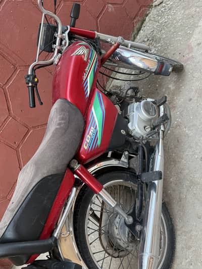 Honda cd 70 2017 model in very good condition