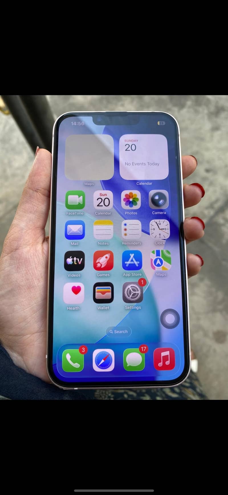 Apple iPhone 13 1