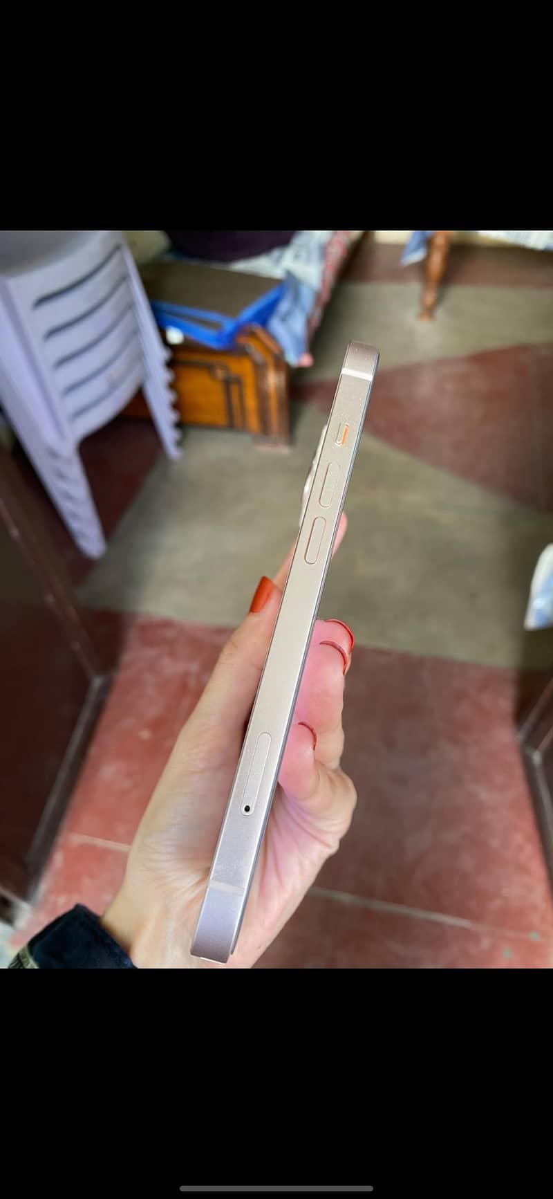 Apple iPhone 13 2